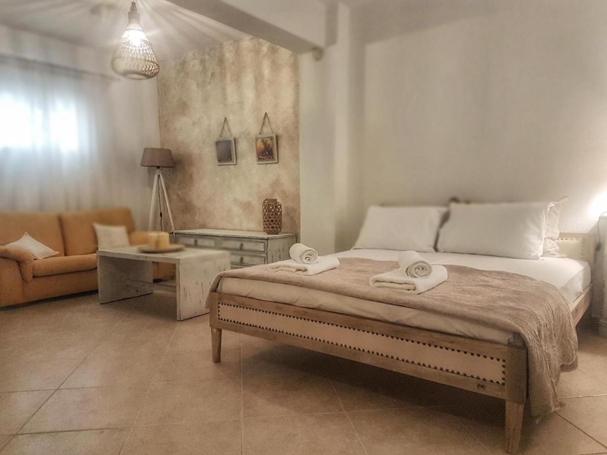 Perfect Hospitality - Elenas House, Nikiti Villa Kültér fotó