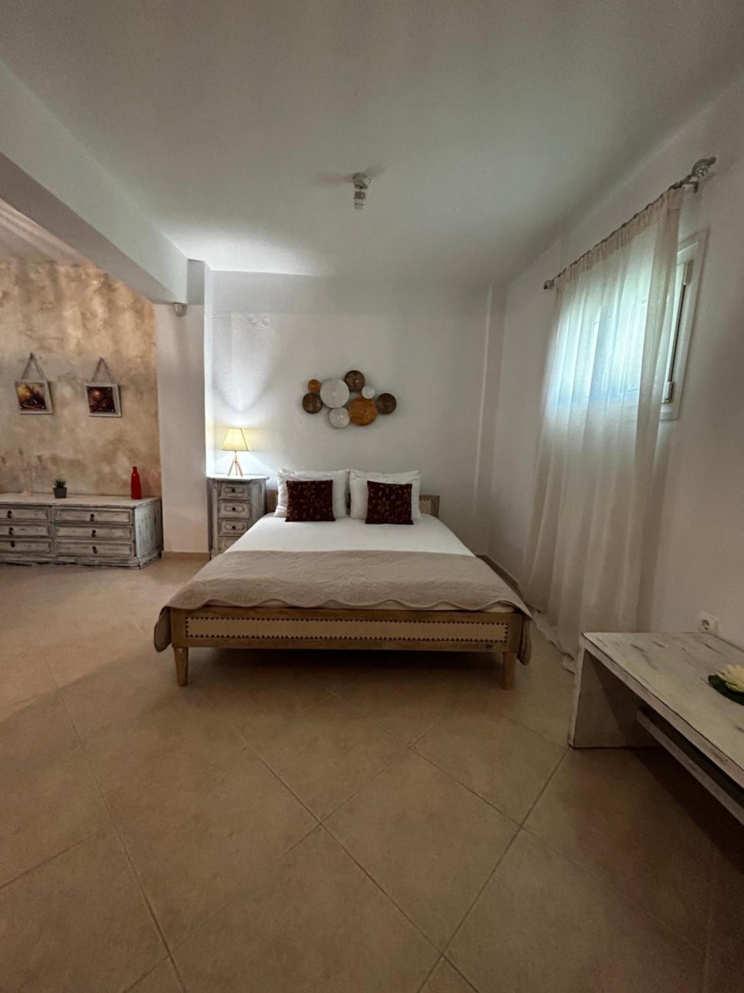 Perfect Hospitality - Elenas House, Nikiti Villa Kültér fotó