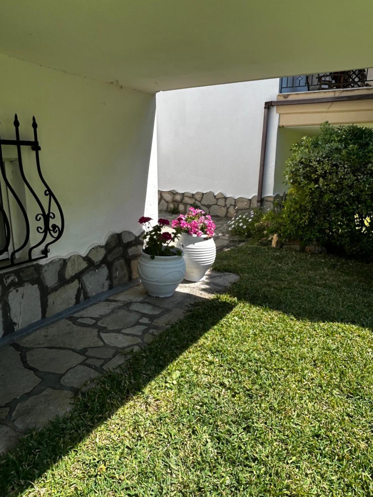 Perfect Hospitality - Elenas House, Nikiti Villa Kültér fotó